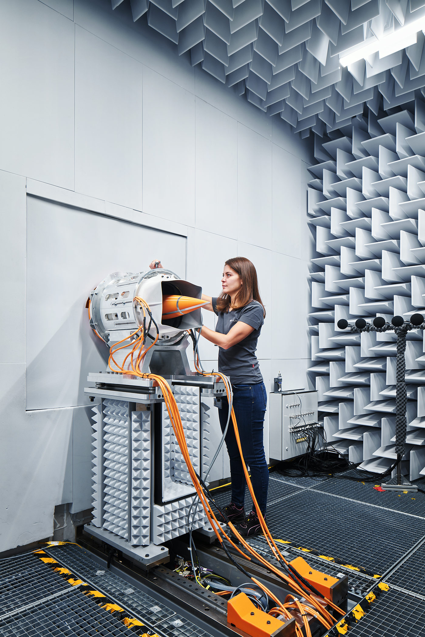 Person checking the wiring at Lilium's Sound lab