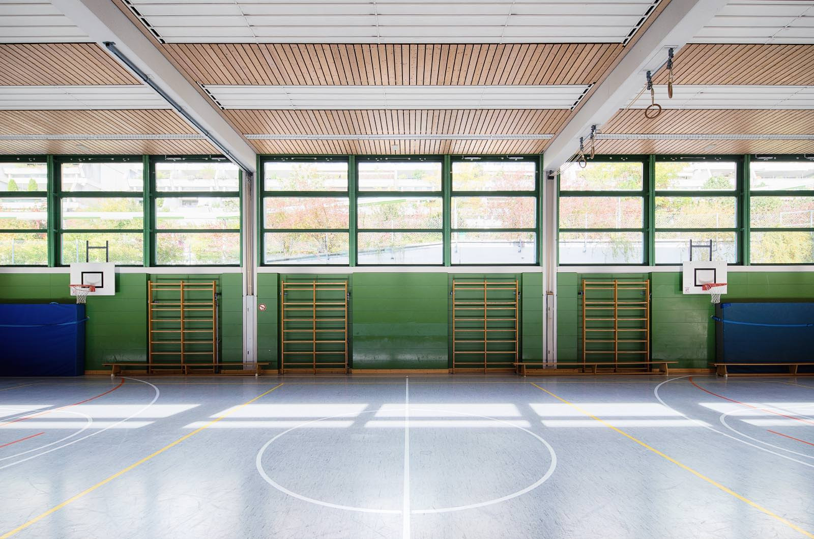 Weitere Ansicht einer Turnhalle