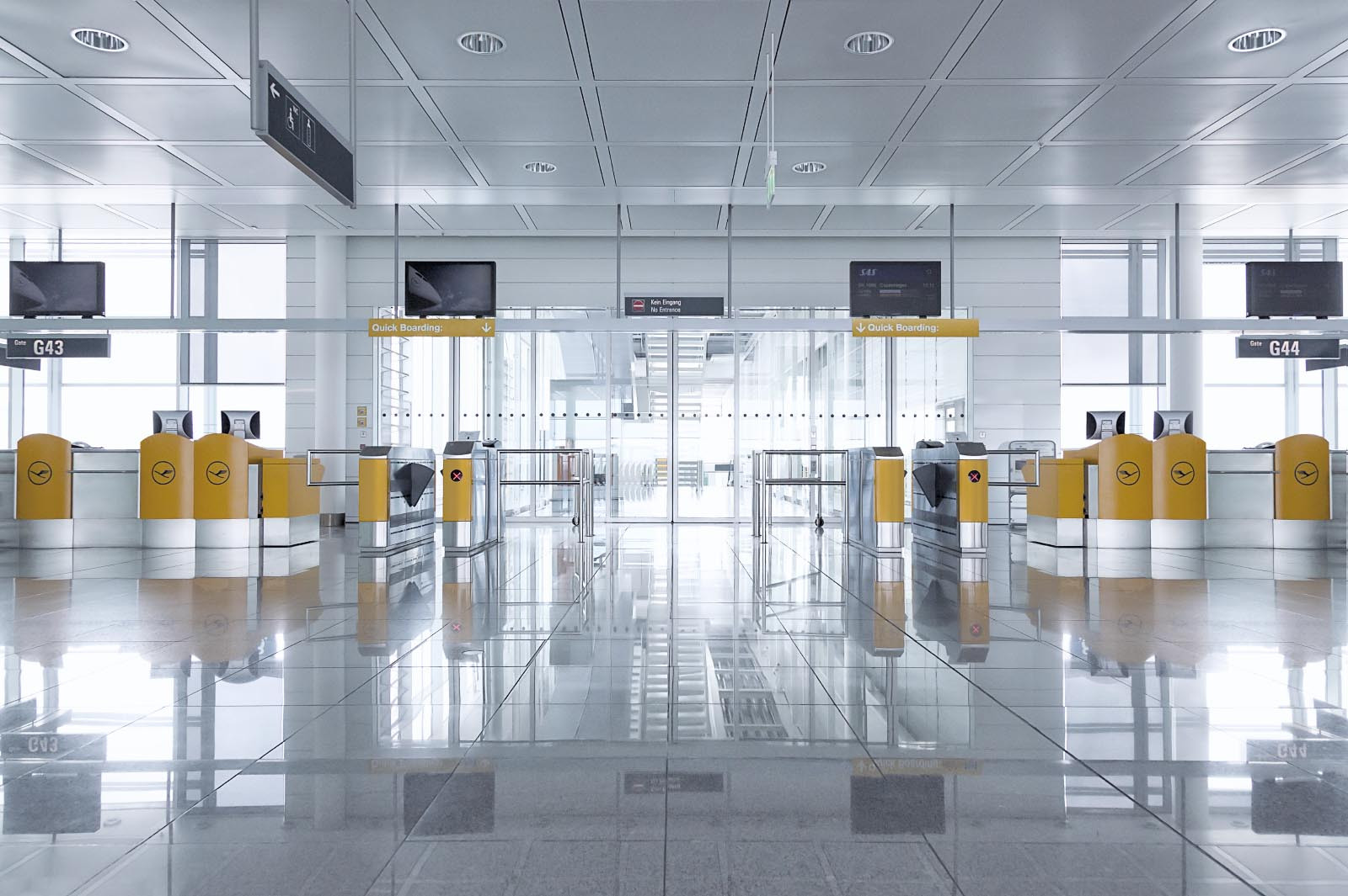 Lufthansa Gate am Flughafen München, Teaserbild für L4L Projekt