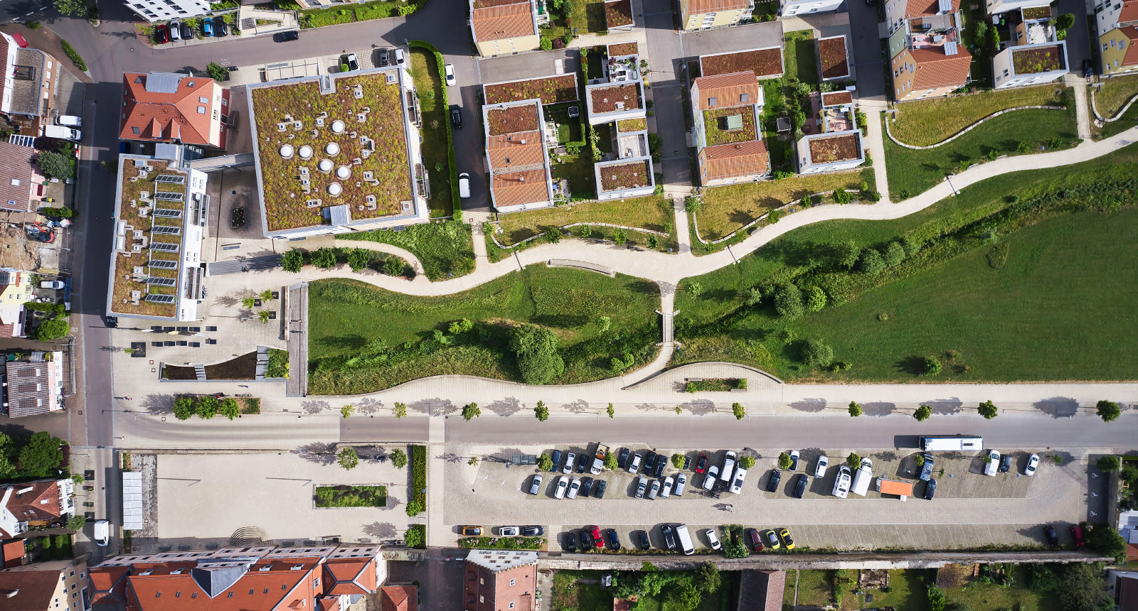 Luftbildaufnahme, Top-down view Parkanlage bei einem Schloß